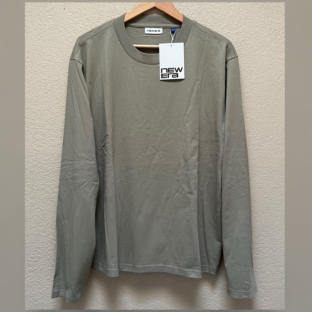 New Era Men’s Erhardt Long Sleeve T-Shirt  Size Large
